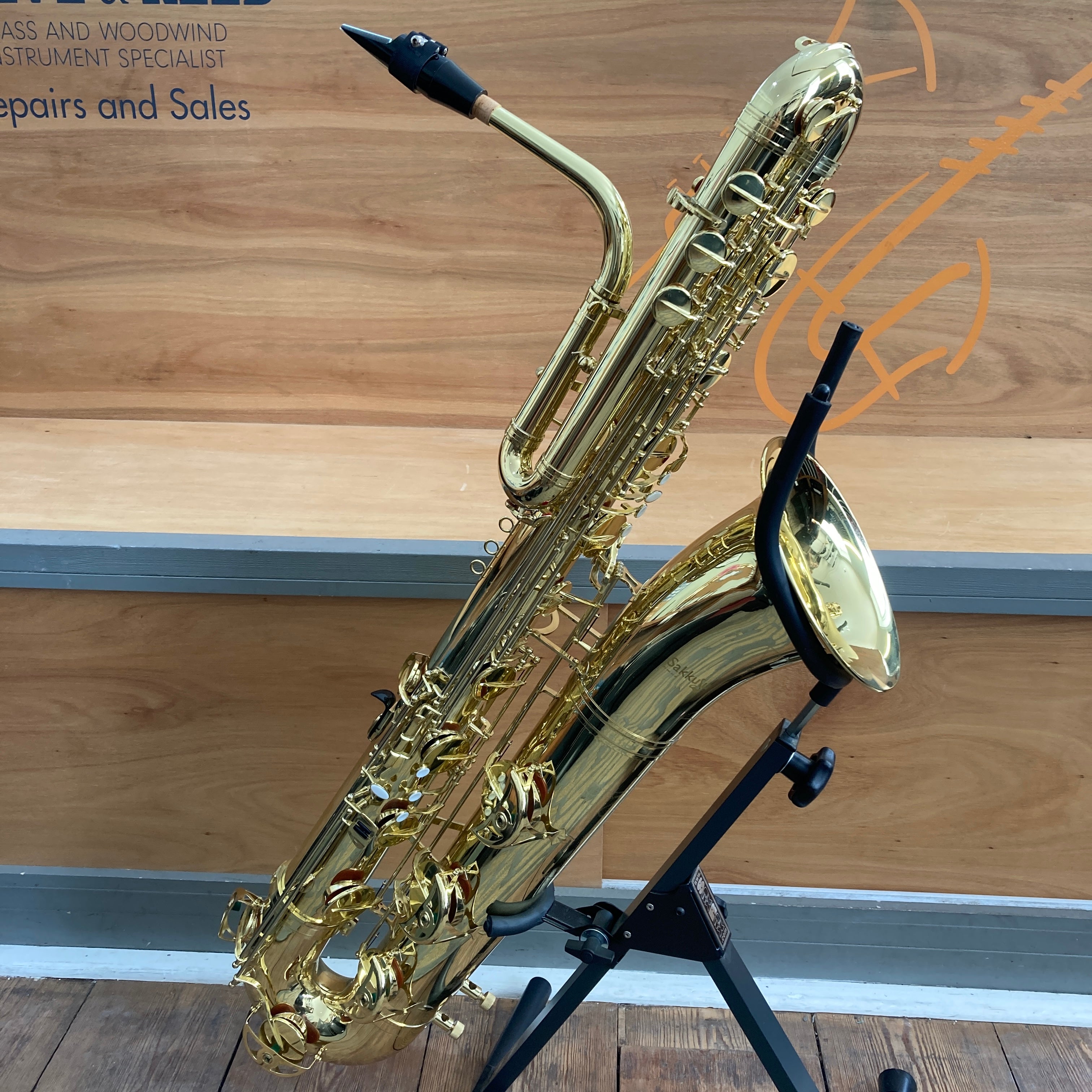 Sakkusu Bass Saxophone – valveandreed